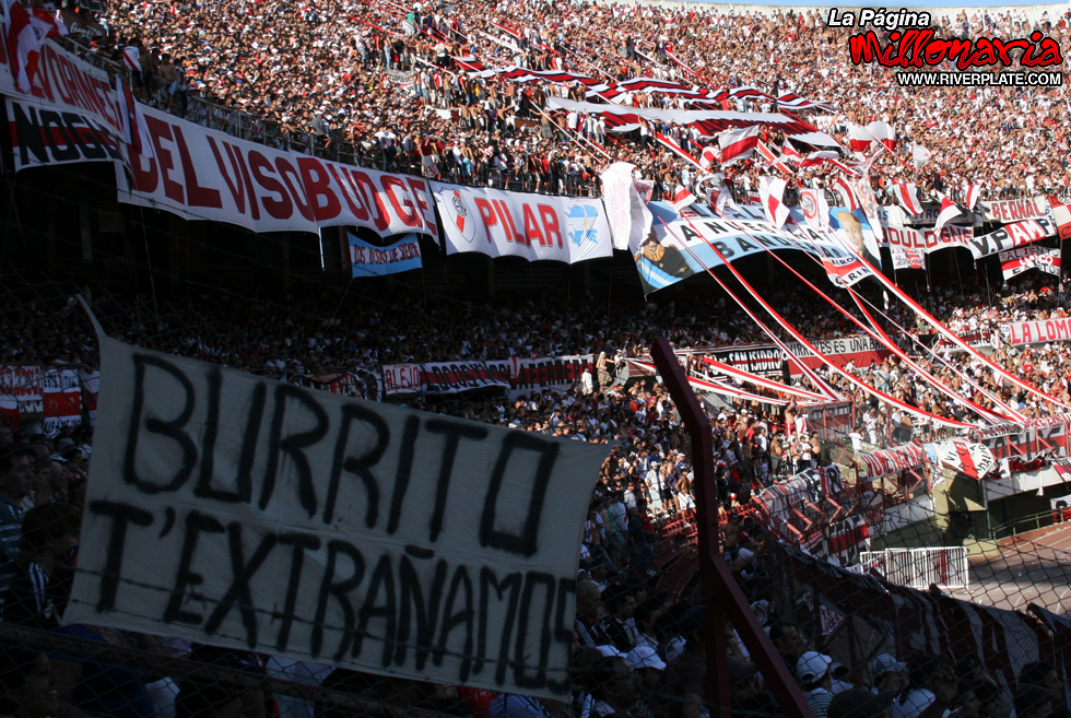 River Plate vs Colón Sta. Fé (CL 2009) 11
